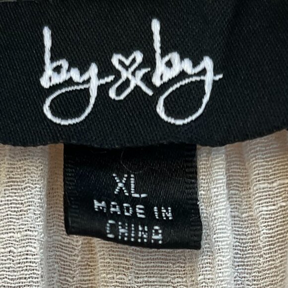 by x by XL ladies lightweight sheer gauze Boho top, XL, Black and White. - Picture 4 of 4